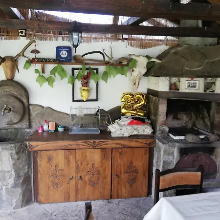 Bojana Pensión Troyan (Lovech)